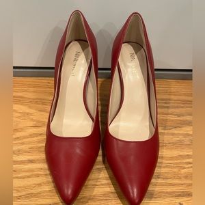 Nine West Pointy Toe Red Pumps Size 6.5